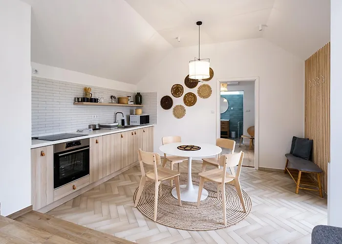 Martinus Bella Vista * Tagyon